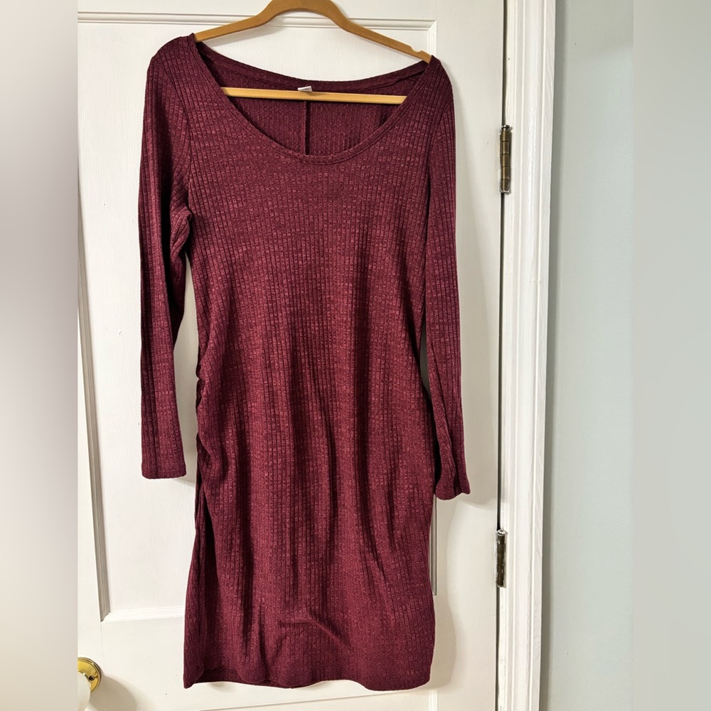 Old Navy Maternity dress Ribbed Scoop Neck Long Sleeve  - maroon
